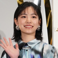當真あみ、極太恵方巻き頬張るショット公開！ 画像