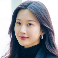 『女神降臨』女優ムン・ガヨン、自身のエッセイ集が第10刷の大ヒット！収益金5000万ウォンを寄付