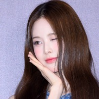 “第5世代ビジュアルクイーン”は伊達じゃない　iznaバン・ジミンの顔面力がバグってると話題