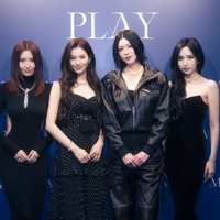 MISAMO&三吉彩花（撮影：田中聖太郎）