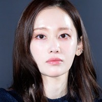 恋人関係の映画監督が社内取締役　チョン・ジョンソの会社、3年8カ月が過ぎて今さら“登録”「遅すぎる」