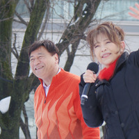 CMで話題の「安い、安～い」を会場で披露。【撮影：編集部】