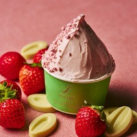 「いちごとホワイトチョコ」　700円