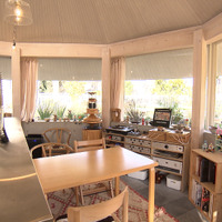 明るく開放的なダイニングキッチン©MBS