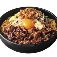 『G系牛カルビ焼肉油そば』1,490円（税込）