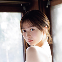 元SKE48・江籠裕奈、ソロ初の制服グラビア披露！ロングヘアをバッサリ切った姿で撮影 画像