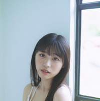 僕が見たかった青空 金澤亜美1st写真集「プロローグ」（東京ニュース通信社）