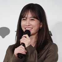 前田敦子【写真：竹内みちまろ】