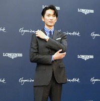 坂井瑠星【撮影：小宮山あきの】