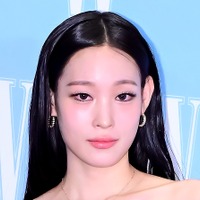 “本物の令嬢”はオーラから違う！大富豪一家に生まれたK-POPアイドル、モデル級スタイルに釘付け