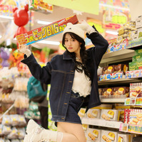 小寺真理待望 1st写真集『こんなん、好きになってまうやん。』（C）KADOKAWA