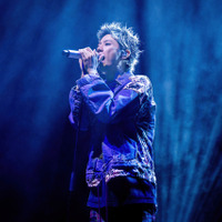 ベルリンで公演中のONE OK ROCK Taka Photo by Frank Hoensch/Redferns
