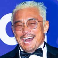 東京の“5億円豪邸”は妻SHIHO名義…持ち分ゼロの秋山成勲、金銭事情を告白！小遣い制を断固拒否