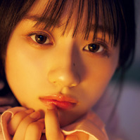 セブンネットショッピング限定版／乃木坂46・川﨑桜1st写真集『エチュード』撮影／須江隆治（C）新潮社