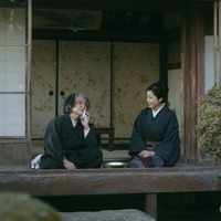 場面写真「悪魔の手毬唄」（C）NHK