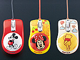 バッファロー、ディズニーキャラクターをデザインした光学式USBマウスとマウスパッド 画像