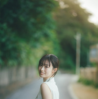 井本彩花2nd写真集「BEST,」（東京ニュース通信社刊）撮影／東京祐