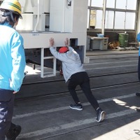 西武鉄道保線車両モーターカーを回転させる！ 一人で！