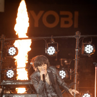 【現地レポート】稲葉浩志が「タッチ」を熱唱！  アニメの名曲がWBCのステージで“青春と野球”の情熱をよみがえらせた 画像