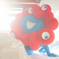 ミャクミャク1stグラビア写真集『I myaku you.」』（C）フェリシモ出版