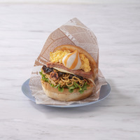 「麻辣麺麭(マーラーパン)」789円（税込）