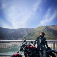 （写真は若月佑美の公式インスタグラムから）※所属事務所に掲載許諾をもらっています