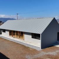 人気プロダクトデザイナーが建てた、巨大な“ブランク”のある家©MBS