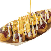 『LA マッケンチーズ』（LA Mac ‘n’ cheese）テイクアウト　950円（税込）/ 店内飲食　968円（税込）