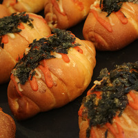 明太のり塩パン(480円)