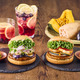 フレッシュネスバーガー、柚子胡椒＆生七味香る“和バーガー”2種を10日より期間限定発売 画像