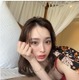 元NMB48・梅山恋和、赤ランジェリーがチラ見のオフショット公開！「めっちゃ可愛いですね」と反響 画像