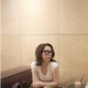 村重杏奈、白T &メガネで大人なコーディネートを披露！「色っぽくてかっこいい！」とファン賛美 画像