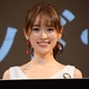 泉里香、「ONE PIECE」ナミのボディ公開し反響！「胸とウエストがヤバい」 画像