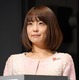 小林麻耶、涙…海老蔵との再婚説は「本当につらかった」 画像