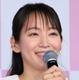 吉岡里帆、背中全開ドレスで美し過ぎる後ろ姿を披露 画像