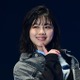 元日向坂46・渡邉美穂、バスケ部出身の実力発揮！8の字ドリブル披露 画像