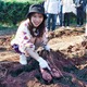 声優・石原夏織、ファンと一緒に芋掘り＆ぶどう狩り 画像