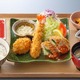 大戸屋、「福アゲ三昧定食」1月8日より数量限定販売！大海老フライ＆豚ヒレかつ＆かにクリームコロッケを一度に味わえる 画像