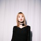 剛力彩芽、モード感漂うブラックドレス姿！雰囲気一変の最新ショットに反響 画像
