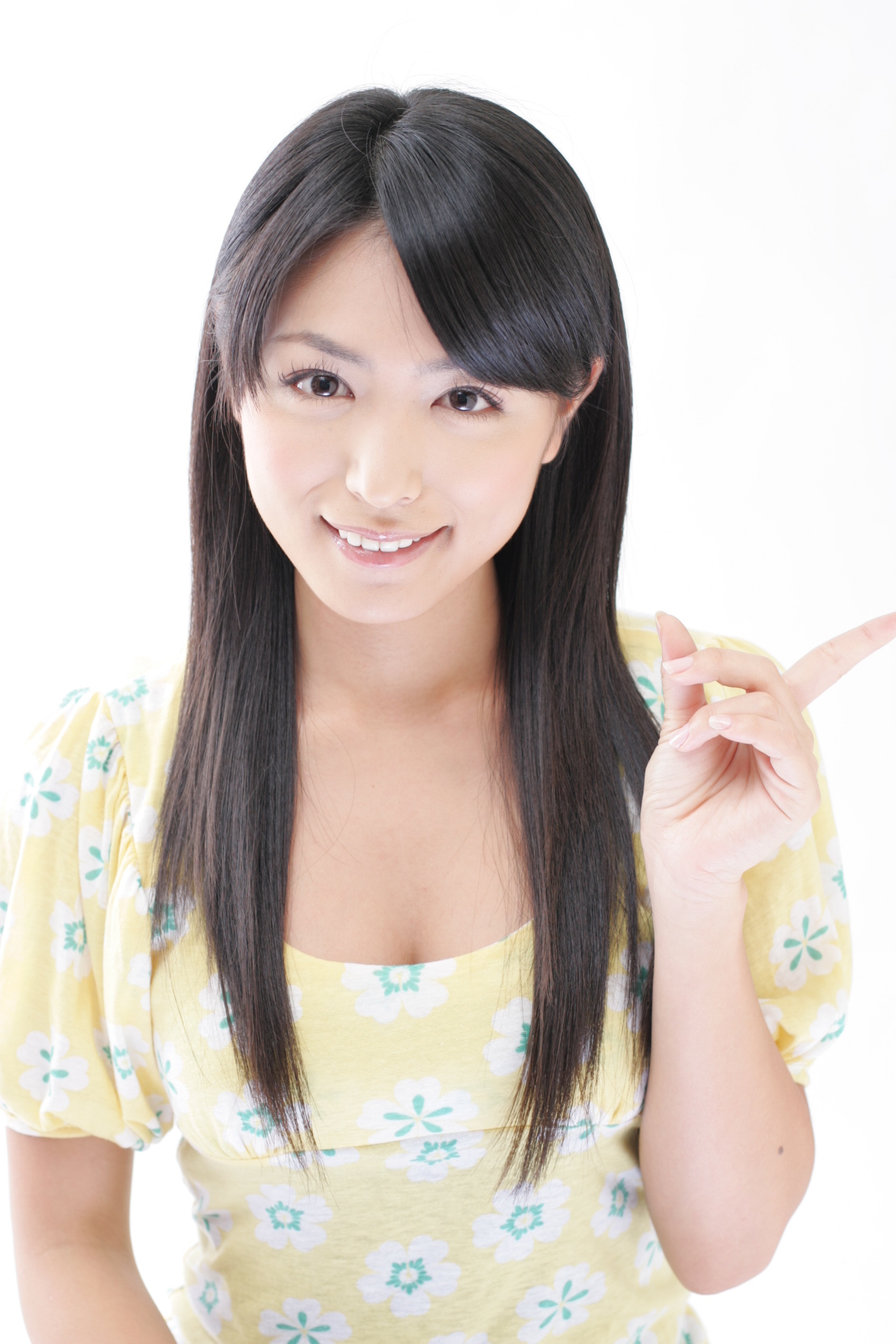 まもなく正式サービス開始 グラドル川村ゆきえが Ff Xiv を解説 1枚目の写真 画像 Rbb Today