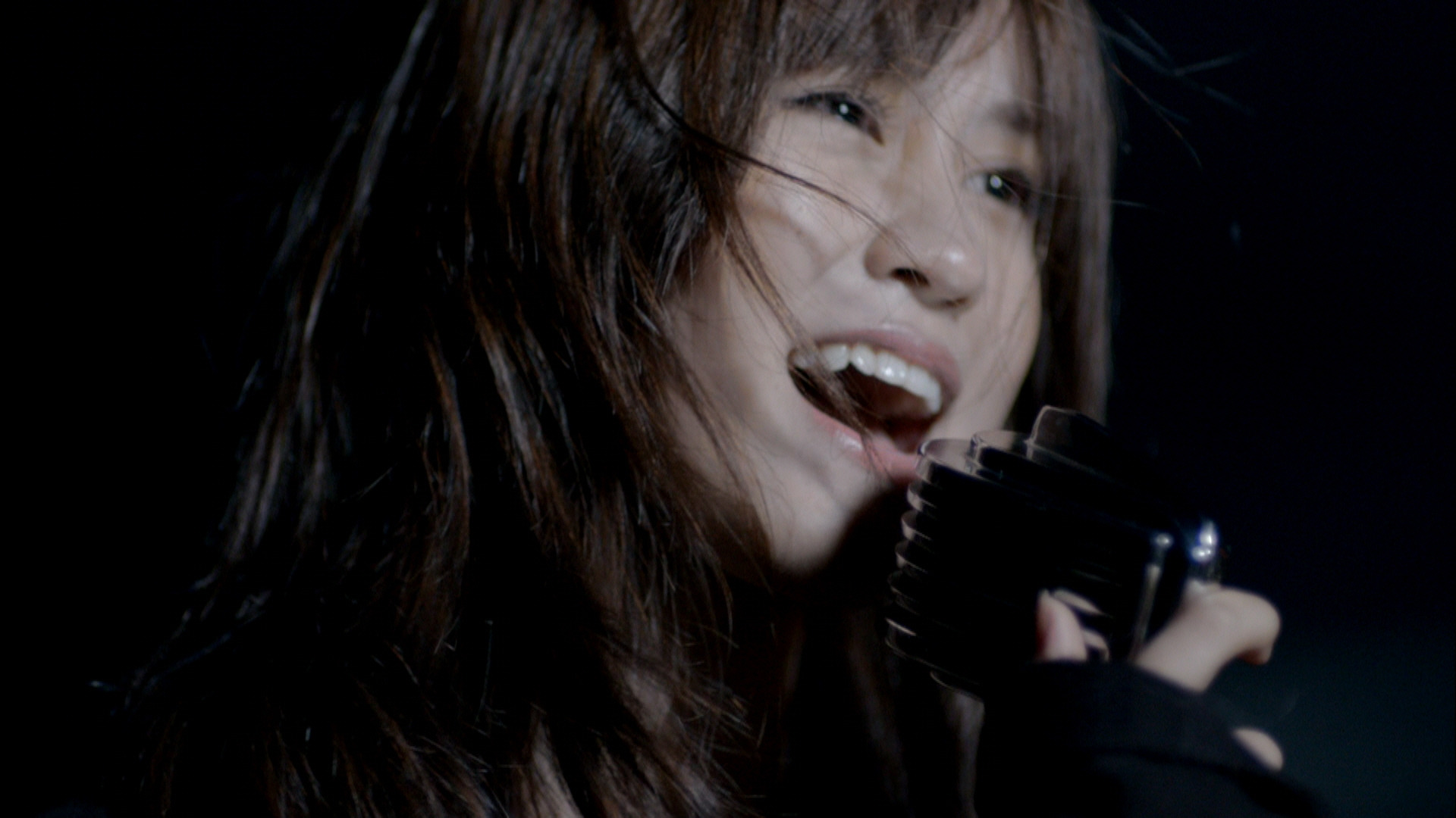 前田敦子なくして日本映画は存在しえない 黒沢清監督絶賛の新曲mv公開 2枚目の写真 画像 Rbb Today 前田敦子なくして日本映画は存在しえない 黒沢清監督絶賛の新曲mv公開 2枚目の写真 画像 Rbb Today