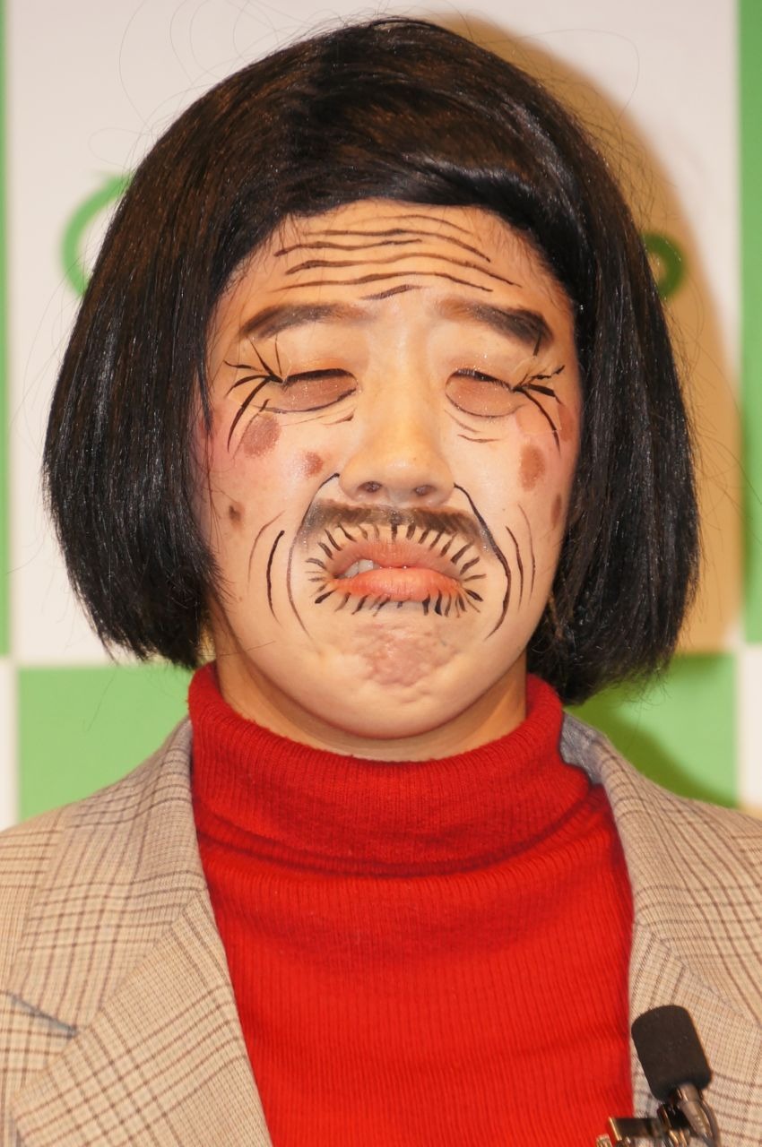 日本エレキテル連合 ファッションイベントのランウェイに登場 3枚目の写真 画像 Rbb Today 日本エレキテル連合 ファッションイベントのランウェイに登場 3枚目の写真 画像 Rbb Today