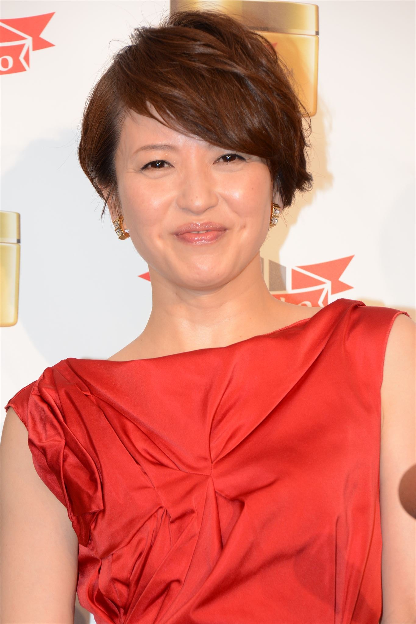 三浦理恵子 ハッピーオーラ全開 新婚生活は とても居心地がいい 1枚目の写真 画像 Rbb Today 三浦理恵子 ハッピーオーラ全開 新婚生活は とても居心地がいい 1枚目の写真 画像 Rbb Today