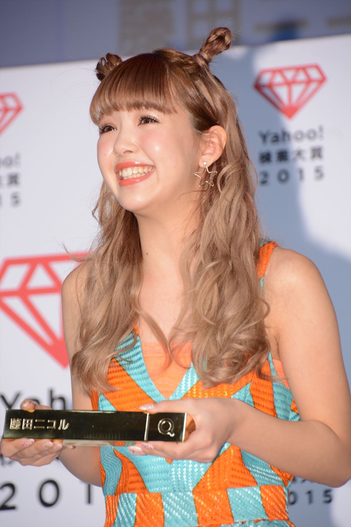 にこるん みちょぱ ゆらゆらの制服3ショットが公開 青春感がすごい 1枚目の写真 画像 Rbb Today にこるん みちょぱ ゆらゆらの制服3ショットが公開 青春感がすごい 1枚目の写真 画像 Rbb Today