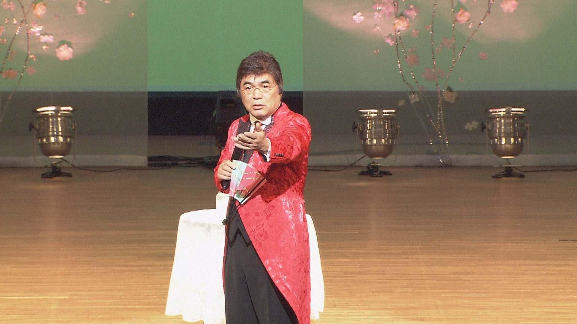 苦労人 綾小路きみまろの壮絶な過去が明らかに 2枚目の写真 画像 Rbb Today 苦労人 綾小路きみまろの壮絶な過去が明らかに 2枚目の写真 画像 Rbb Today
