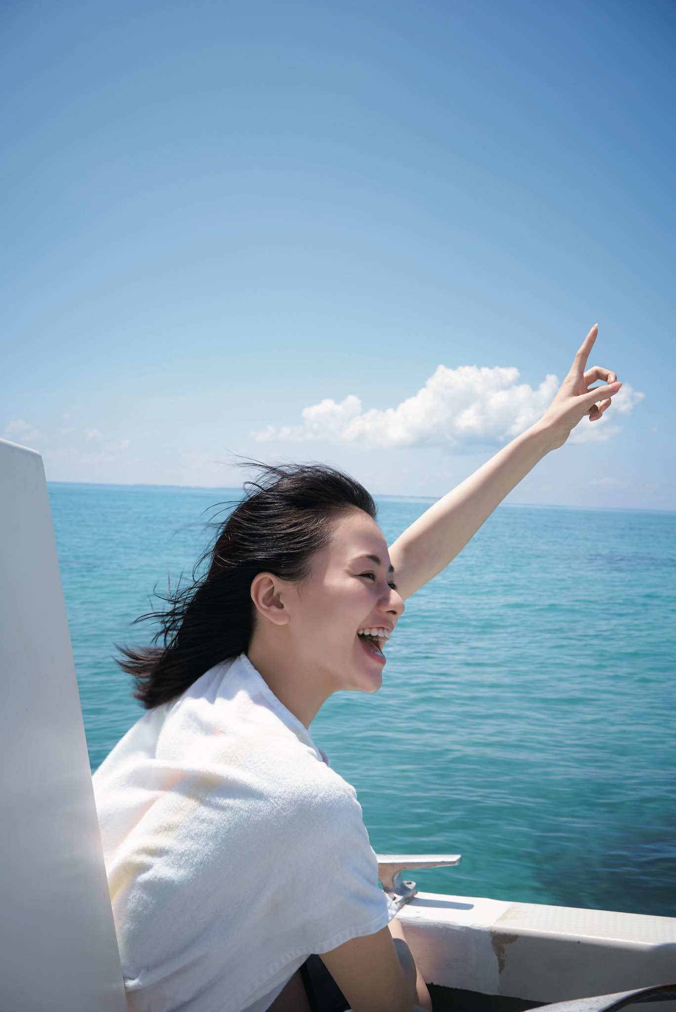 山本舞香の写真集が発売 初の水着カットも掲載 4枚目の写真 画像 Rbb Today