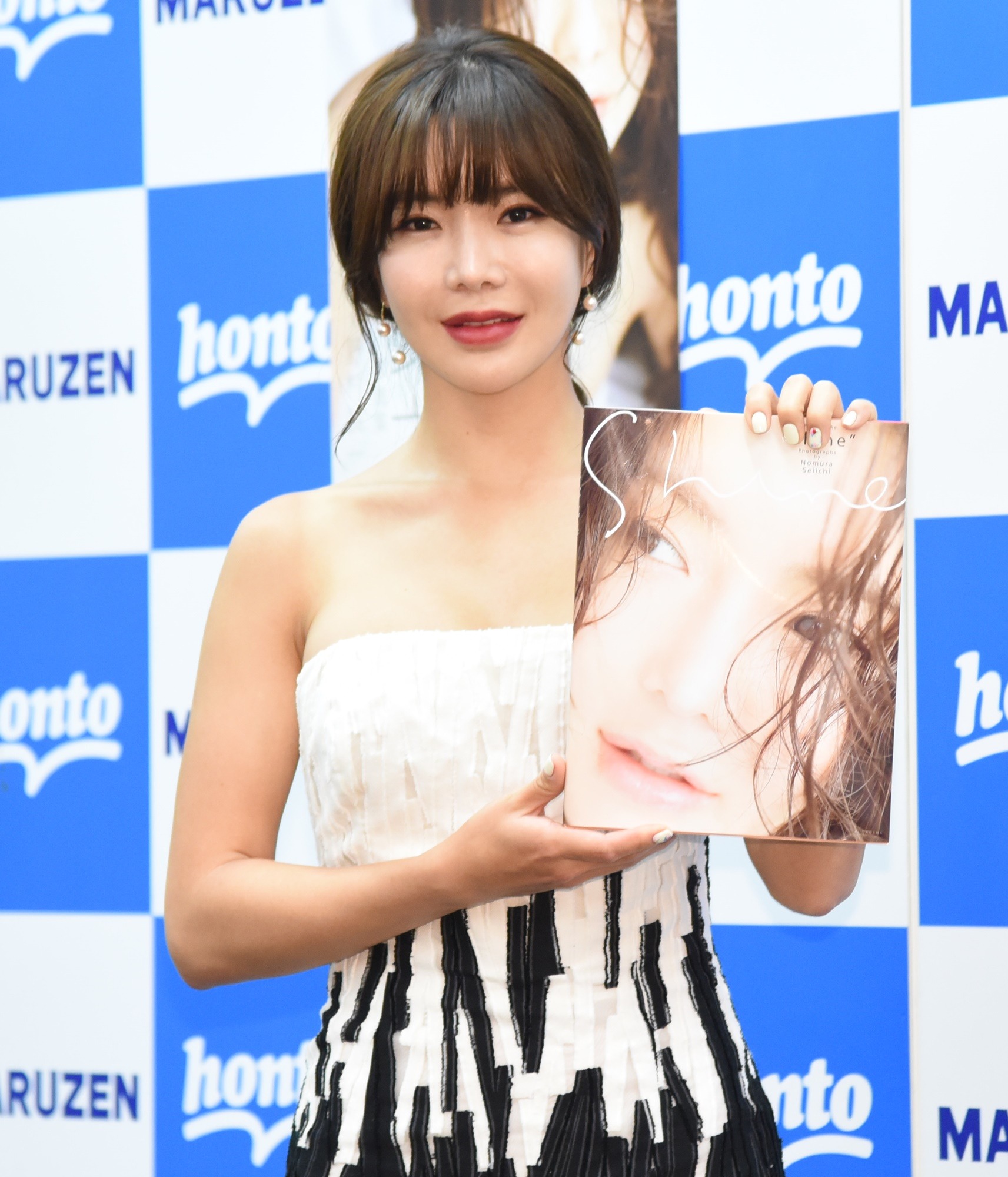 アン シネ 水着撮影は すごく恥ずかしかった 大胆衣装で健康肌を露出 7枚目の写真 画像 Rbb Today