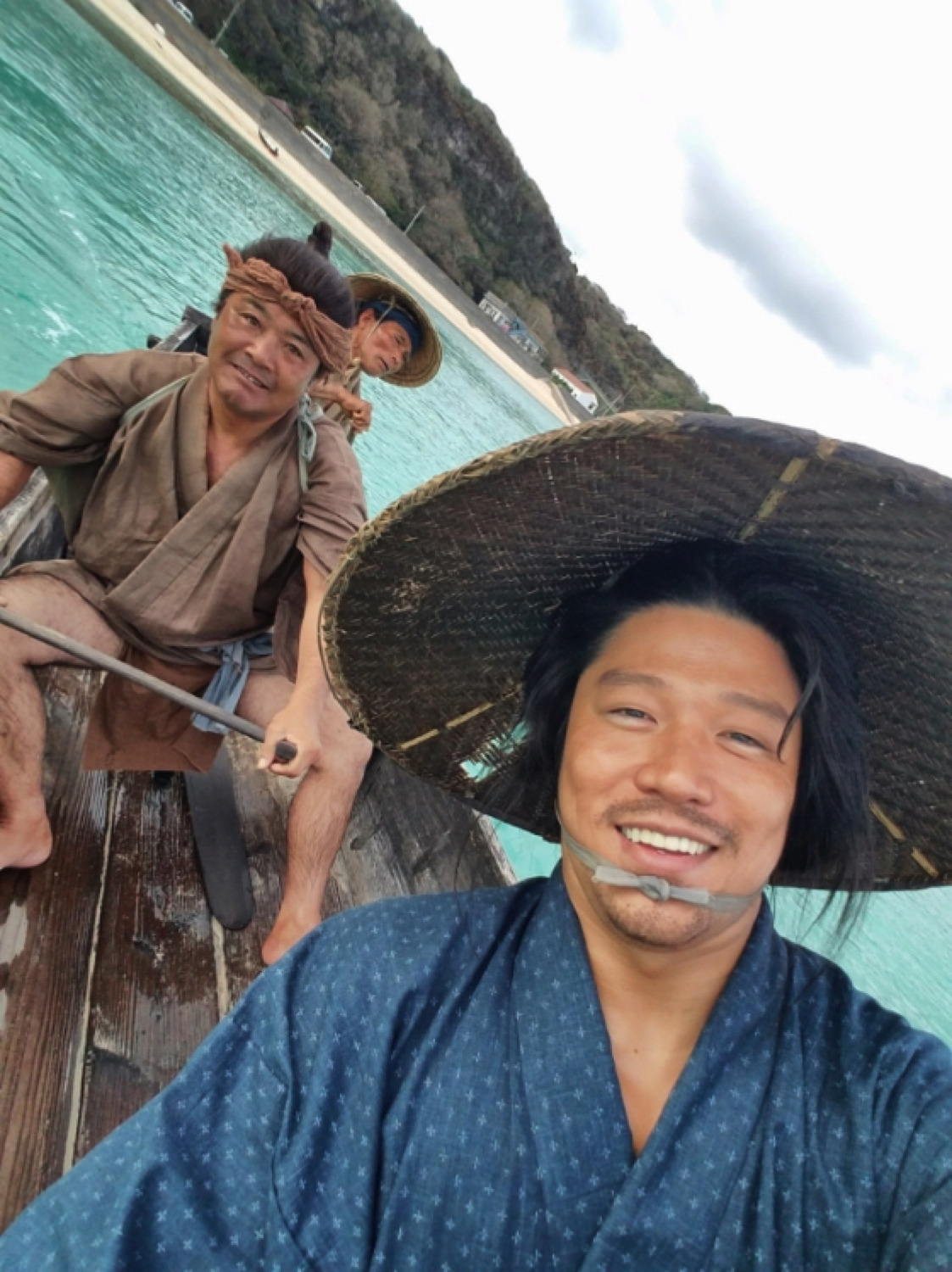 鈴木亮平 はじめてのキスシーンは石橋蓮司と 5枚目の写真 画像 Rbb Today 鈴木亮平 はじめてのキスシーンは石橋蓮司と 5枚目の写真 画像 Rbb Today