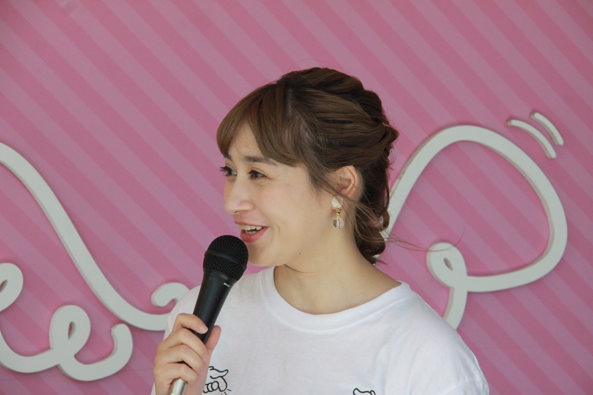 卒ドル プロデュースのビーチカフェが由比ヶ浜に アルバイトアイドルと チェキ が撮れるぞ 14枚目の写真 画像 Rbb Today