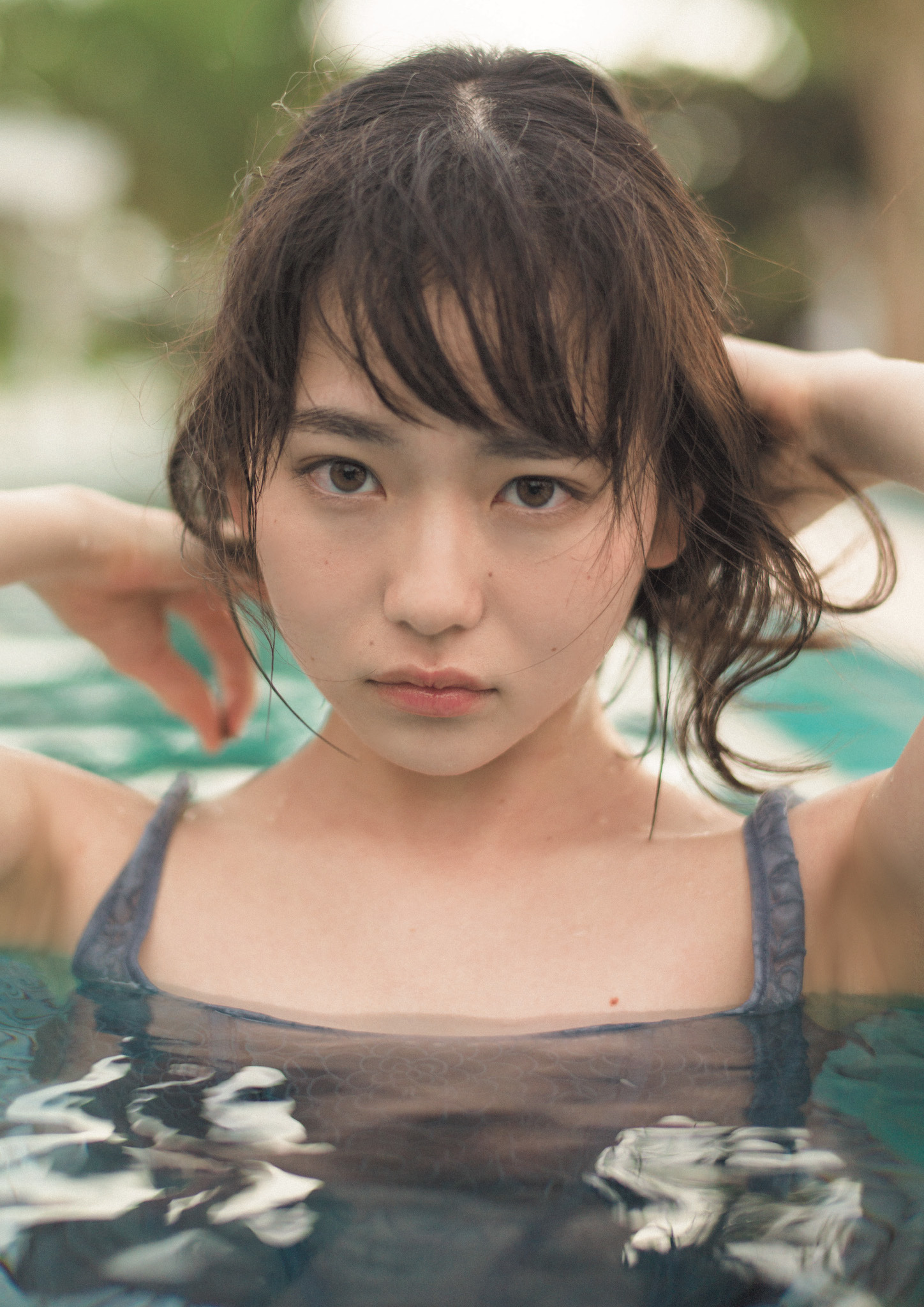 山田杏奈 ファースト写真集で瑞々しい水着姿を披露 2枚目の写真 画像 Rbb Today